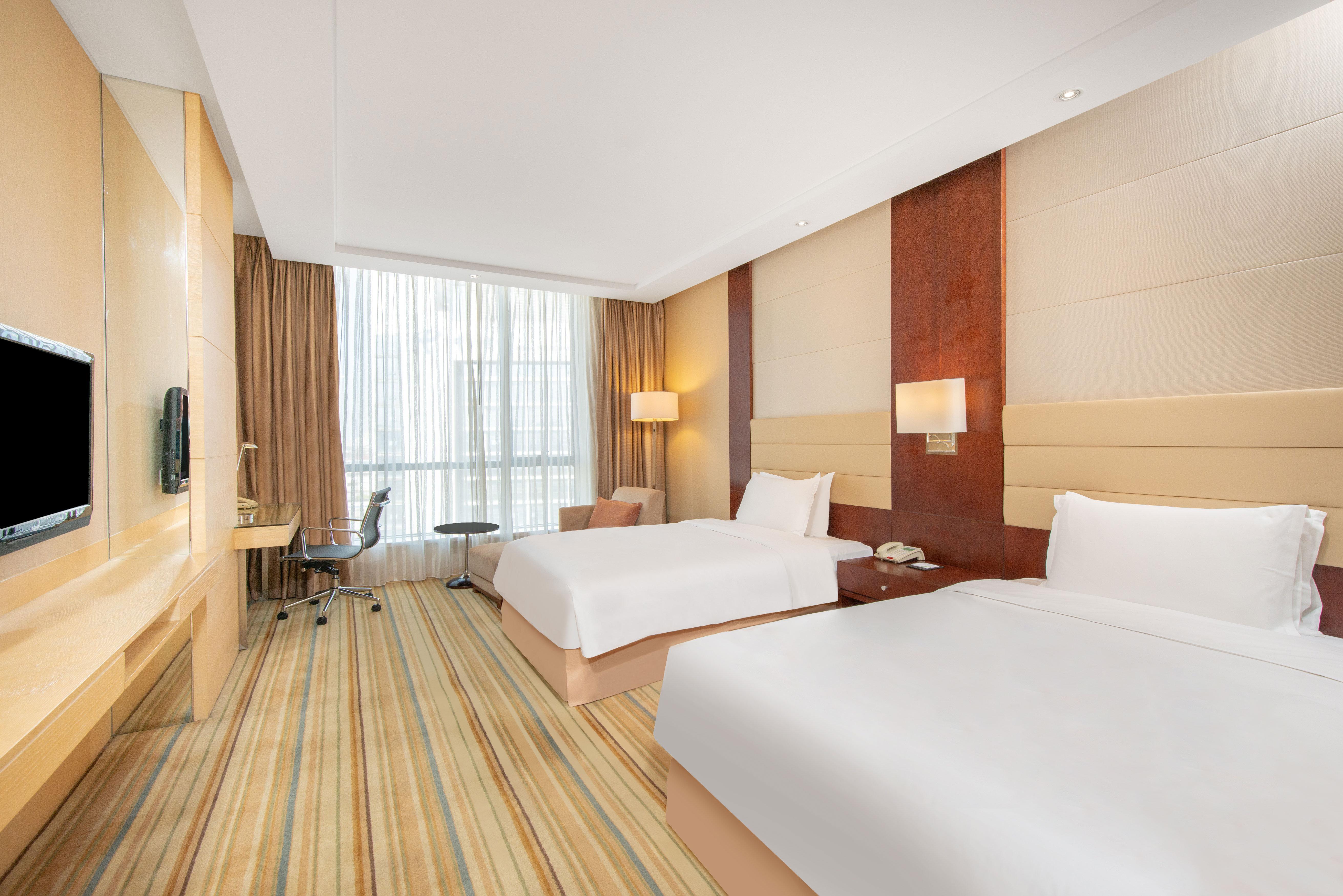 Holiday Inn Taicang City Centre By Ihg Exterior foto